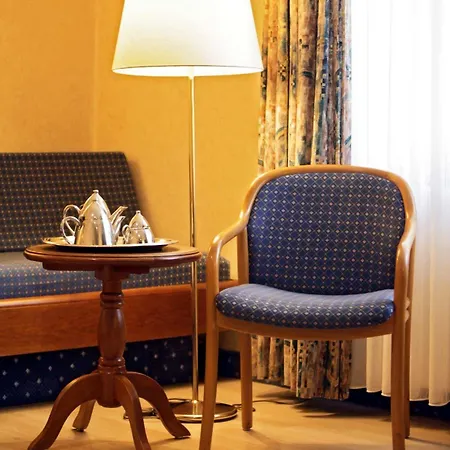 Hotel Carmen München