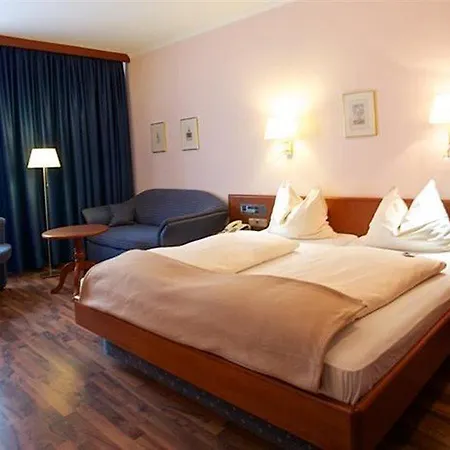 Hotel Carmen 3*