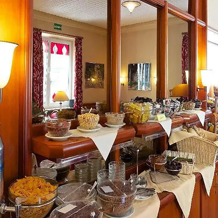 Hotel Carmen