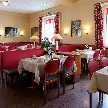 Carmen Hotel