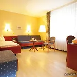 카르멘 3*