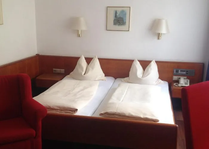 ホテル カルメン