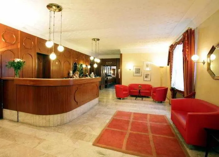 カルメン ホテル