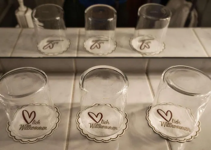 ホテル カルメン 3*