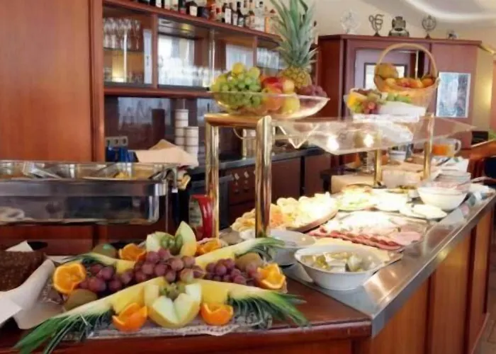 カルメン ホテル