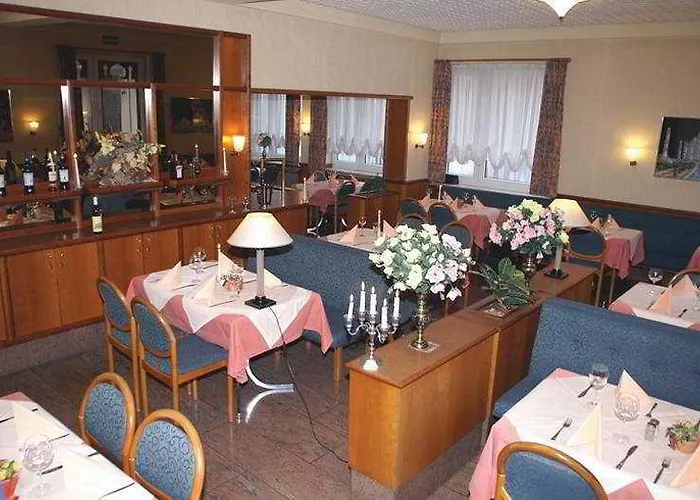 ホテル カルメン 3*