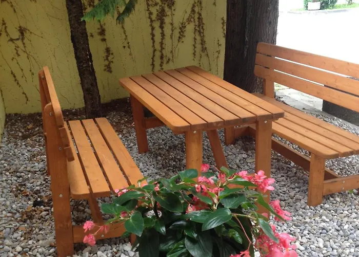 ホテル カルメン 3*